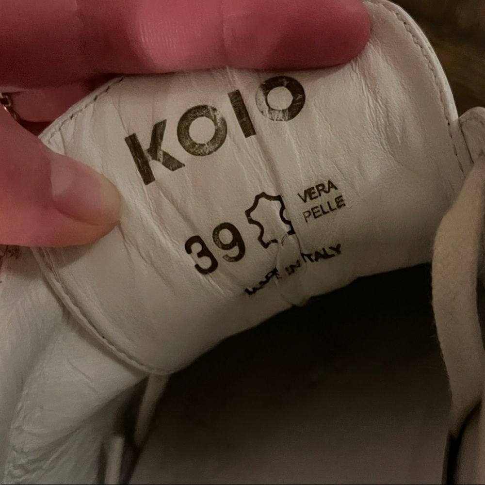 KOIO Capri Triple White Women's Sneakers - Picture 9 of 9